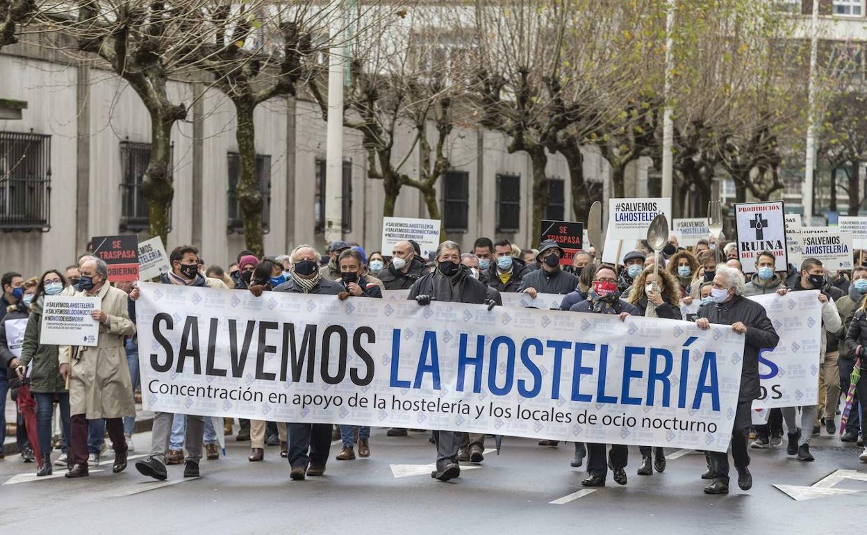 La hostelería retoma sus protestas contra la «falta de ayudas directas» y las restricciones
