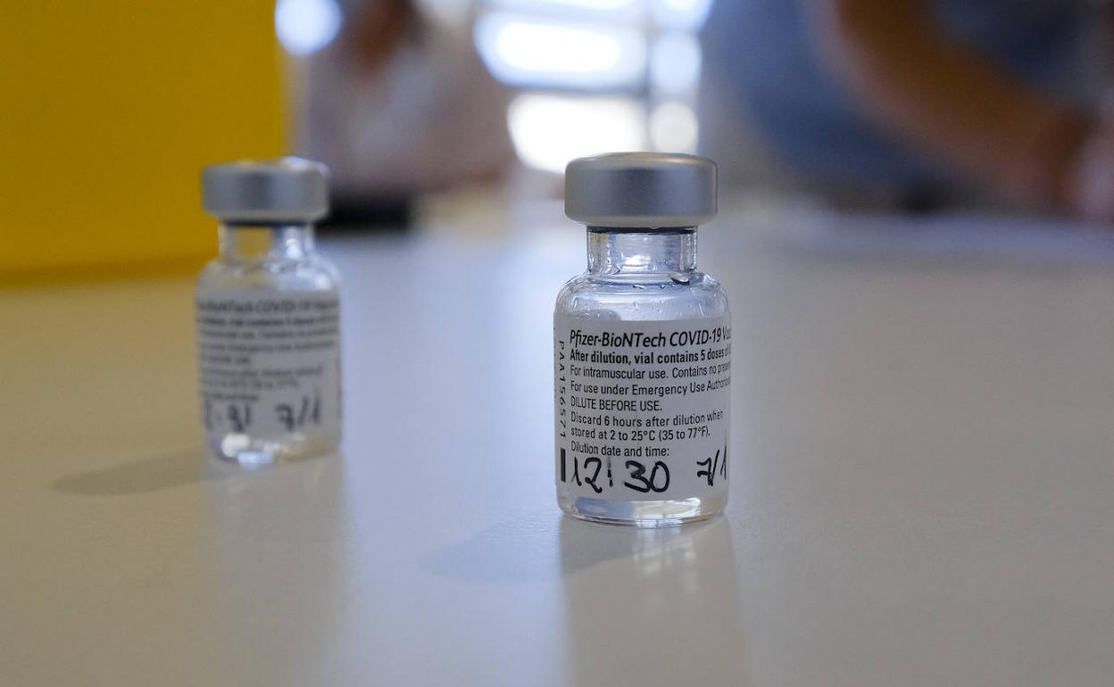 La Policía alerta de una estafa en la que ofrecen vacunar a domicilio