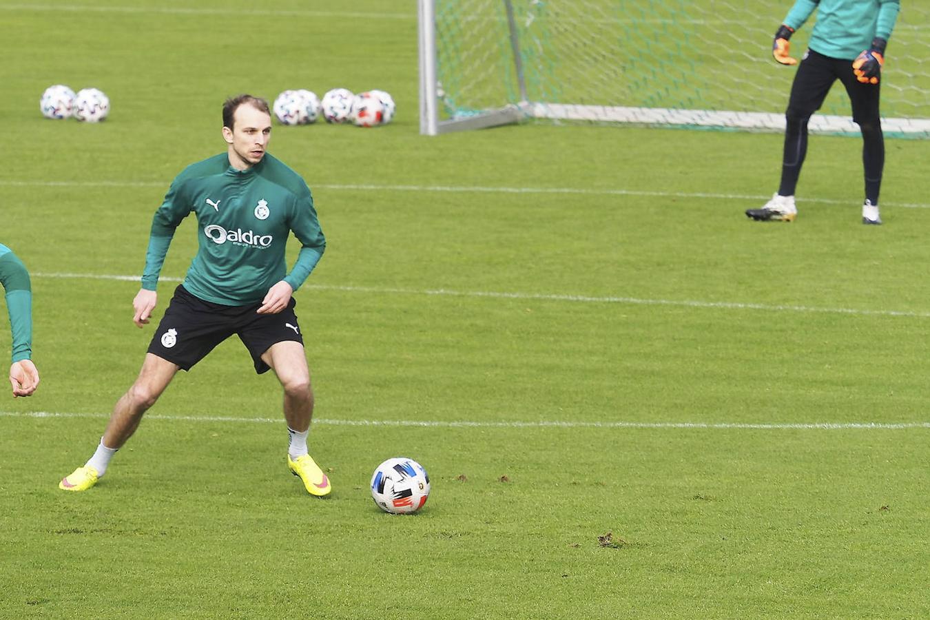 Fotos: Primer entrenamiento de Gerson en La Albericia