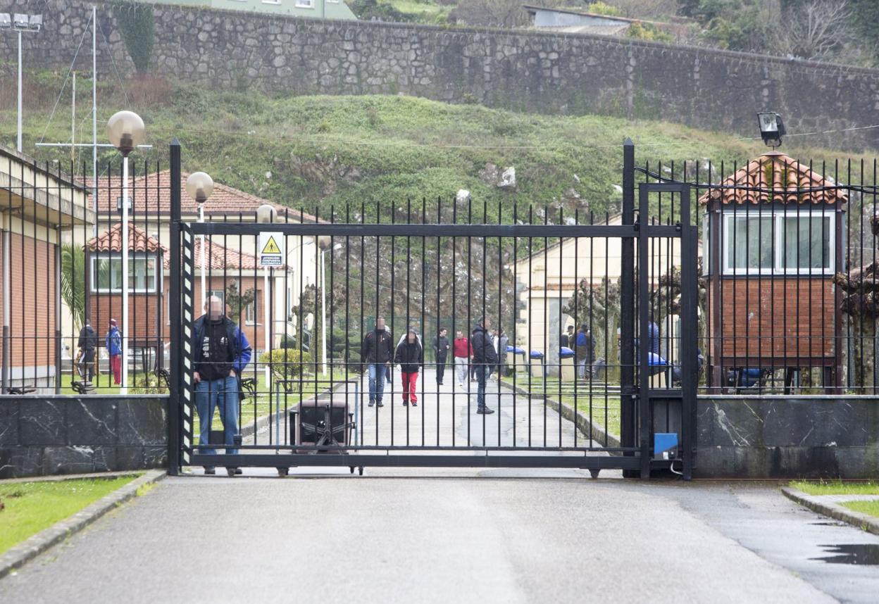 Internos del penal de El Dueso, en Santoña. 