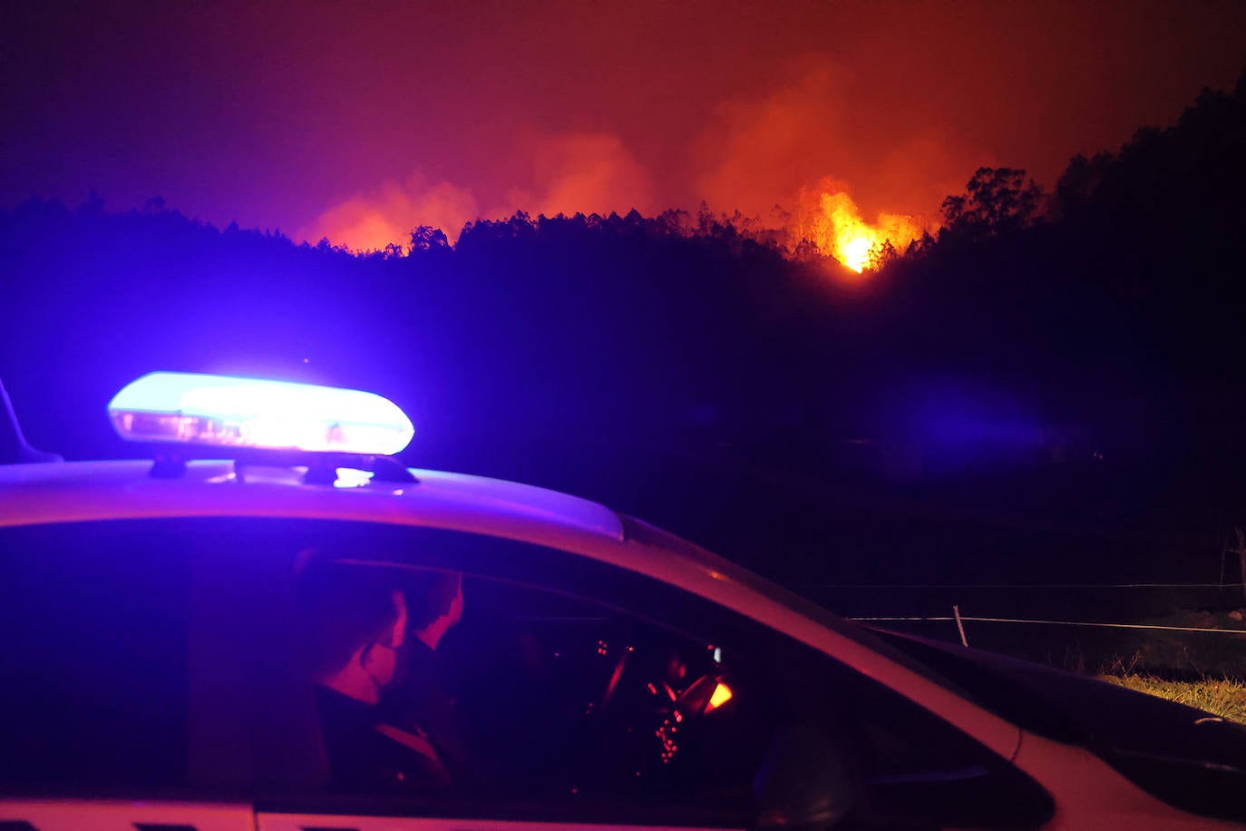 Fotos: Cantabria tiene una treintena de incendios activos