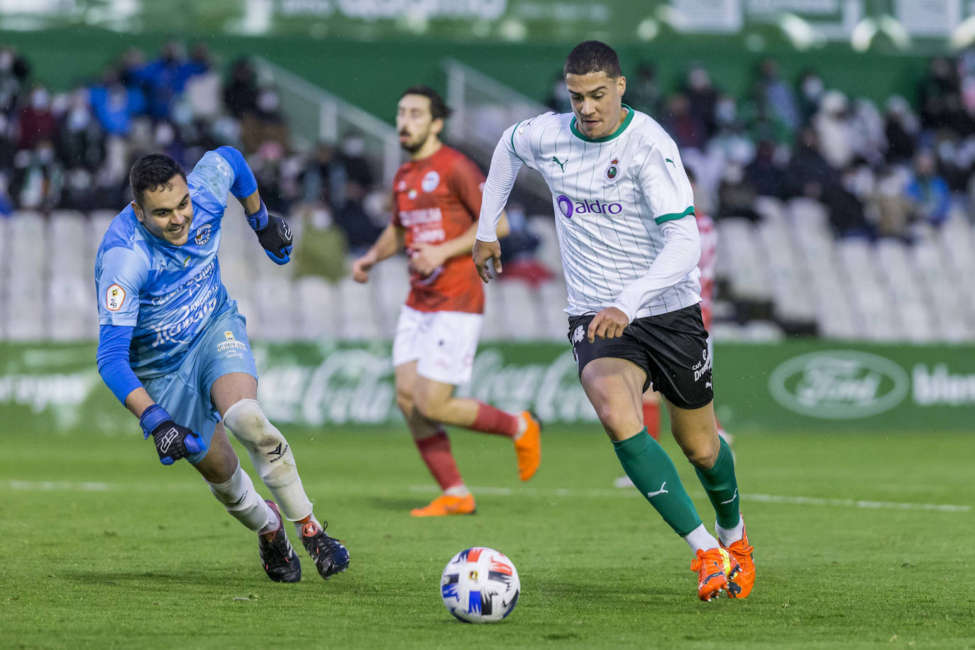 Fotos: Las mejores imágenes del Racing-Laredo