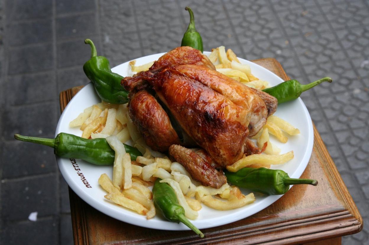 El pollo es un auténtico manjar, apetecible asado, relleno o frito. 