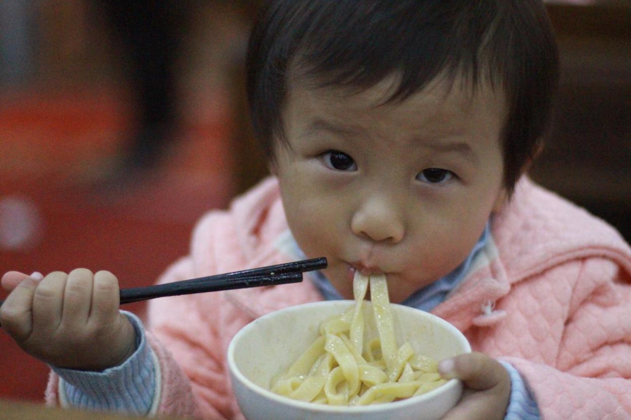 Una de las imágenes de la muestra de Ruenes que se exhibe en la ciudad china. 