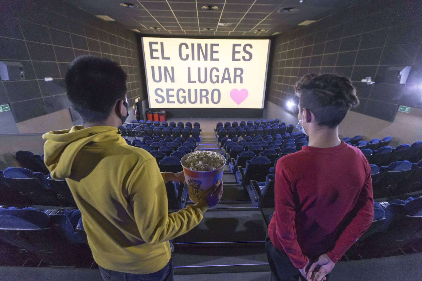 Los cines comerciales siguen cerrados en Santander hasta el próximo día 18