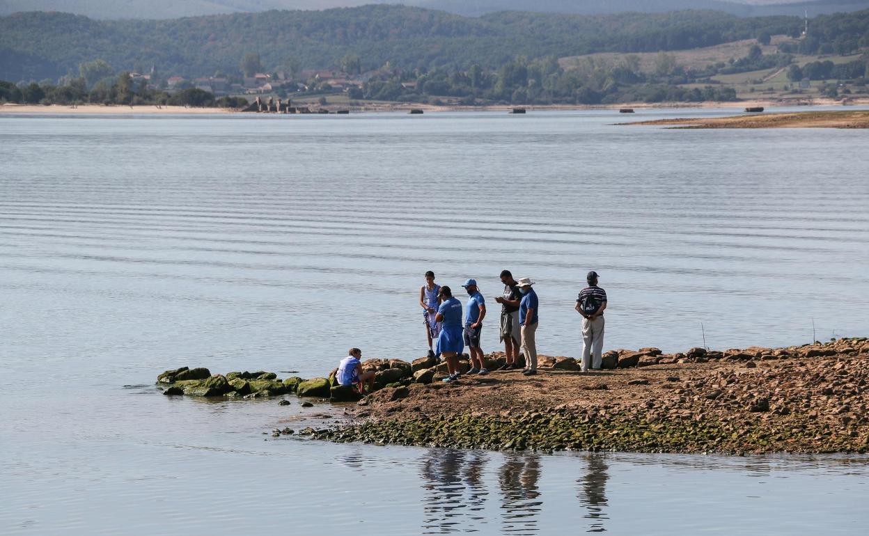 El pantano del Ebro es protagonista en el municipio de Campoo de Yuso