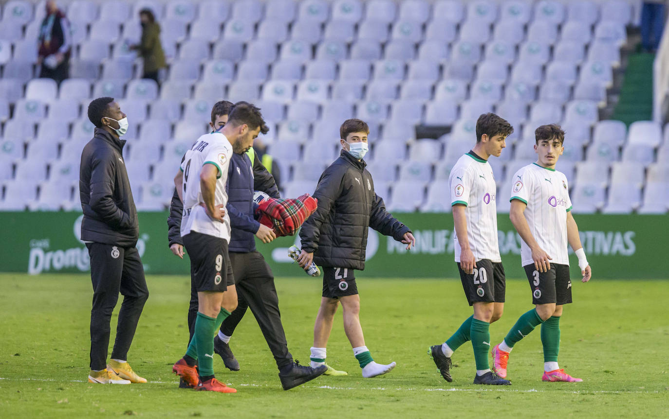 Fotos: Las imágenes del Racing- Real Sociedad B