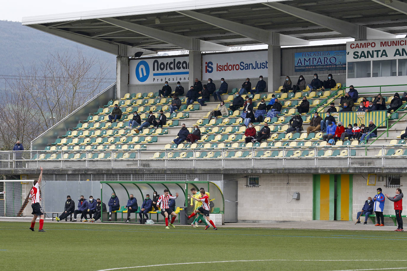 El triunfo taniego ante el Selaya y el empate de sus perseguidores, Escobedo y Gimnástica, asegura su primer puesto cuando acabe la fase