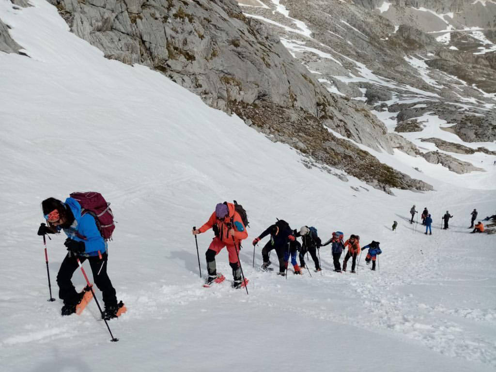 El centro, con sede en el Valle de Liébana, oferta enseñanzas deportivas de régimen especial en las modalidades de Montaña y Escalada.