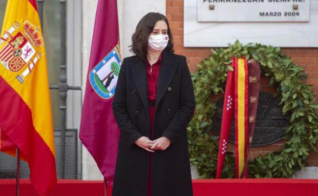 Ayuso solo cerrará Madrid en Semana Santa si «legalmente» la obligan