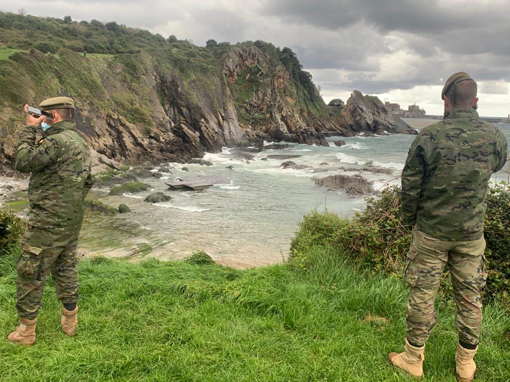 Daños en al menos tres embarcaciones y en la infraestructura que el Ejército construía durante sus maniobras en Castro Urdiales