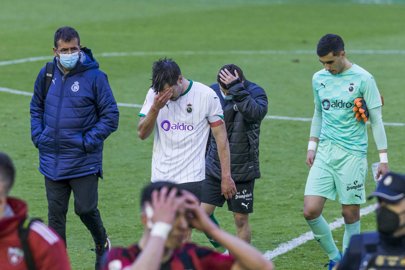 El Racing empata a cero ante el Arenas y dice adiós al ascenso a Segunda