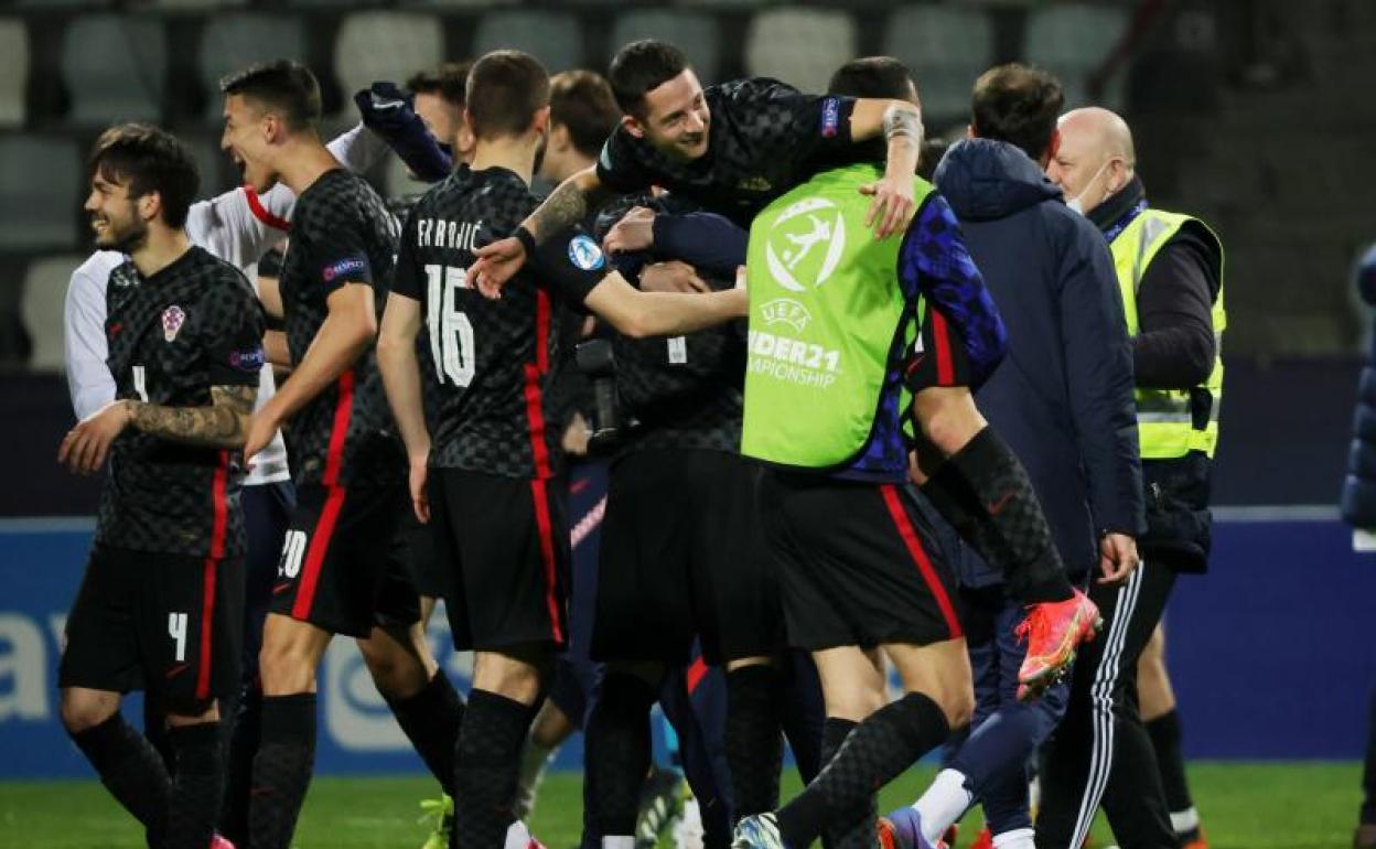 Los jugadores de Croacia celebran el pase a cuartos. 