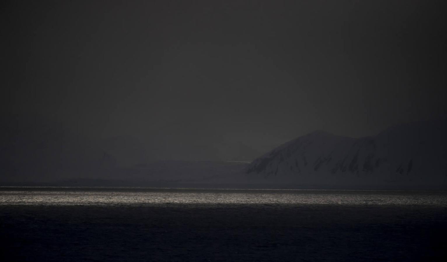 Fotos: Las impresionantes imágenes de naturaleza extrema en la isla de Svalbard