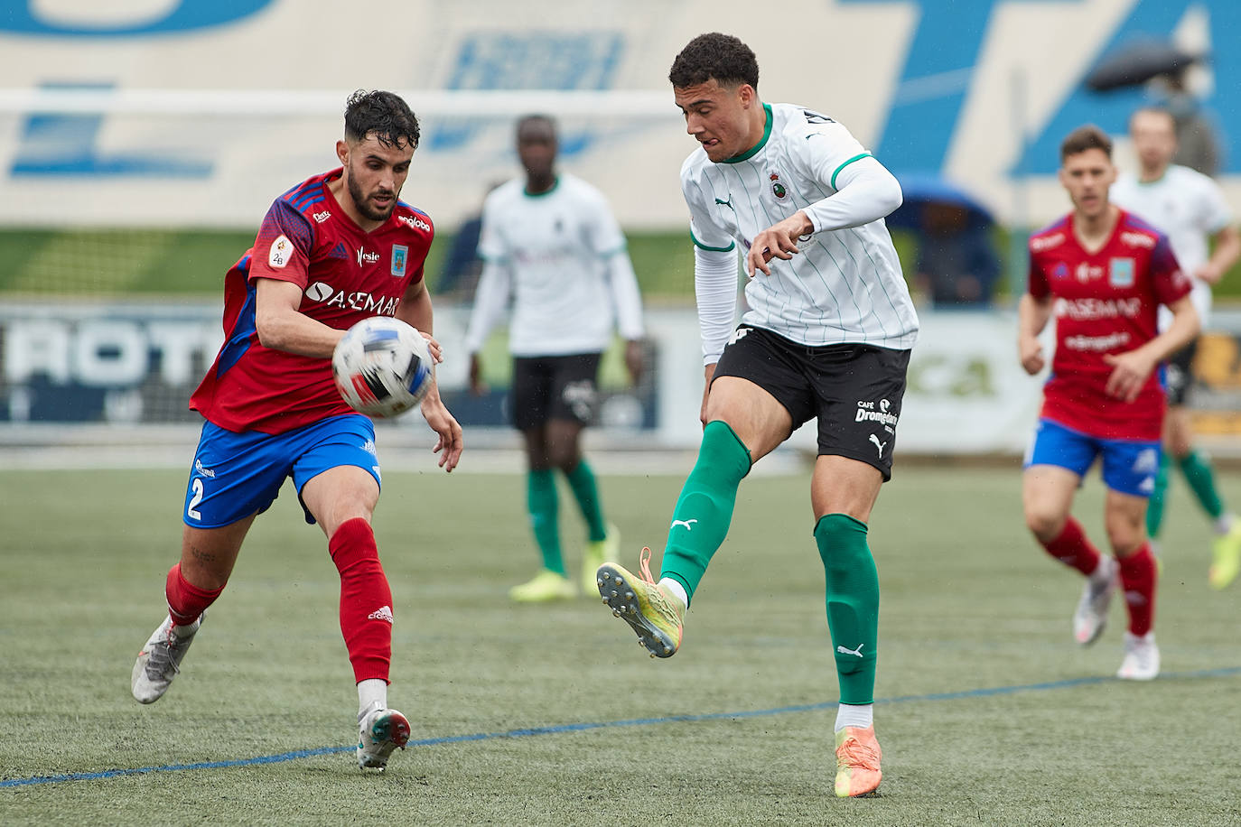 Mal partido del Racing contra el Tarazona.