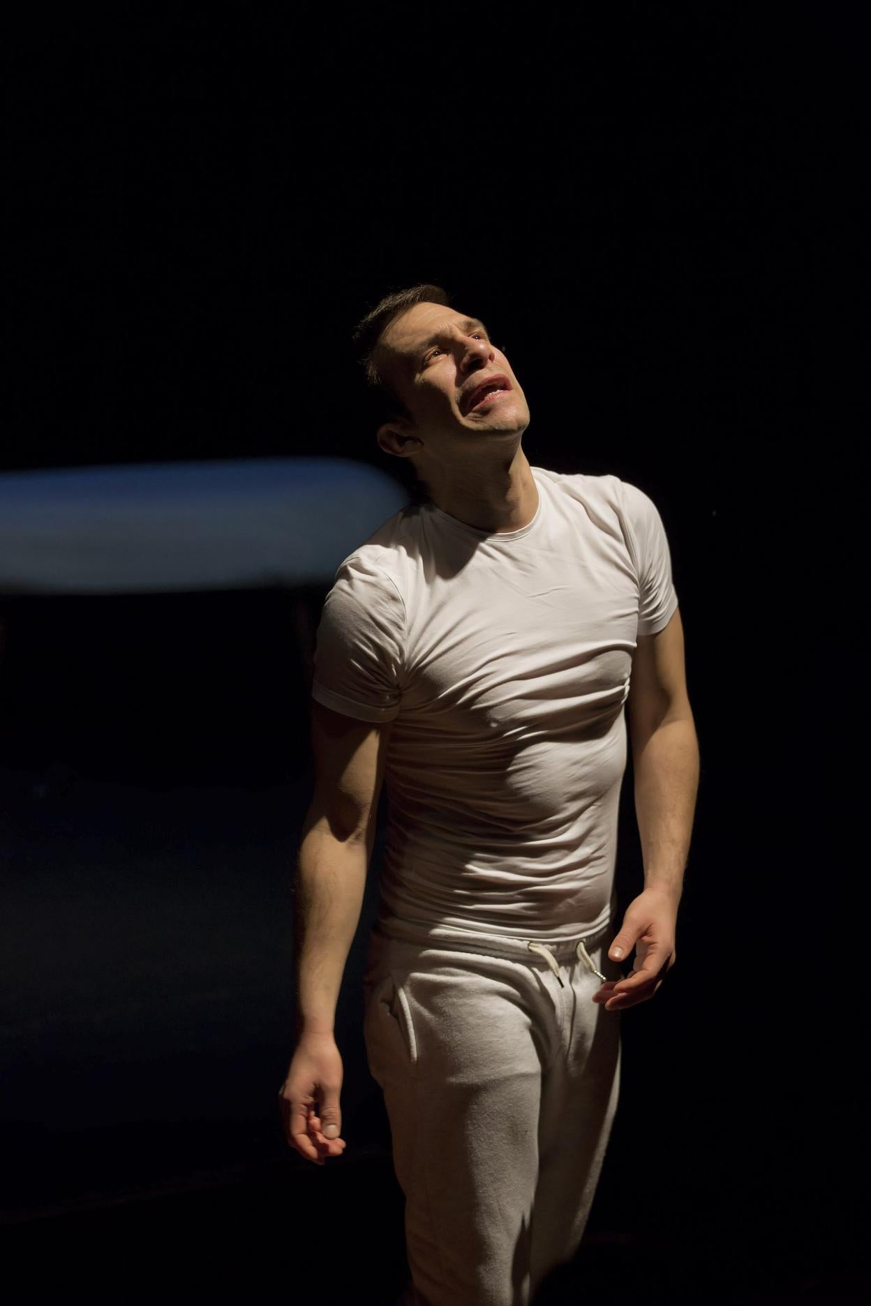 Daniel Ortiz clausura en Santander la gira nacional de la obra 'Preludio'. Rafael Núñez