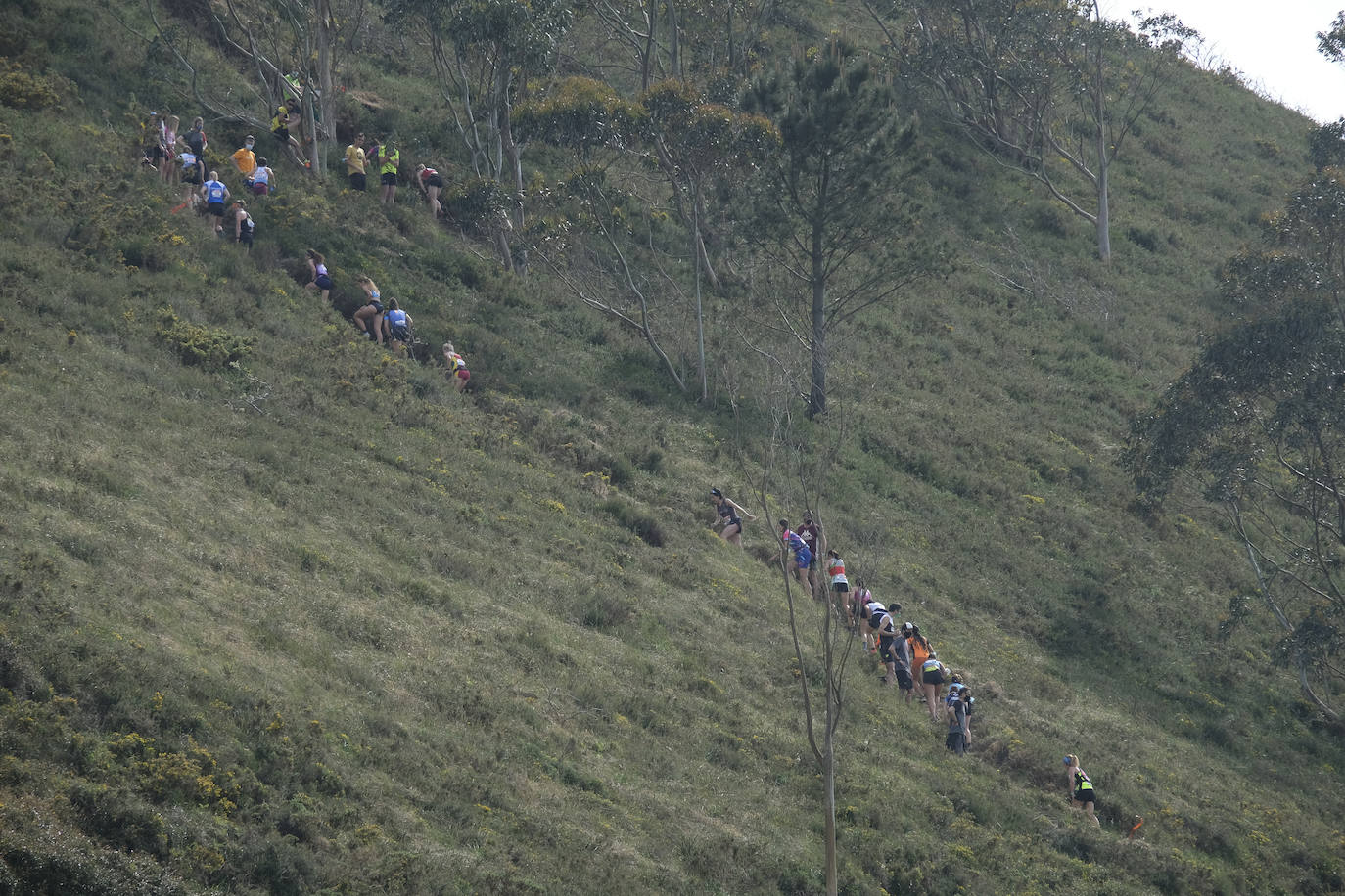 La corredora del Penedés vence en categoría absoluta femenina y se proclama campeona de España en el Trail Costa Quebrada