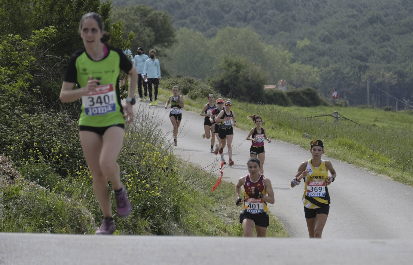 La corredora del Penedés vence en categoría absoluta femenina y se proclama campeona de España en el Trail Costa Quebrada