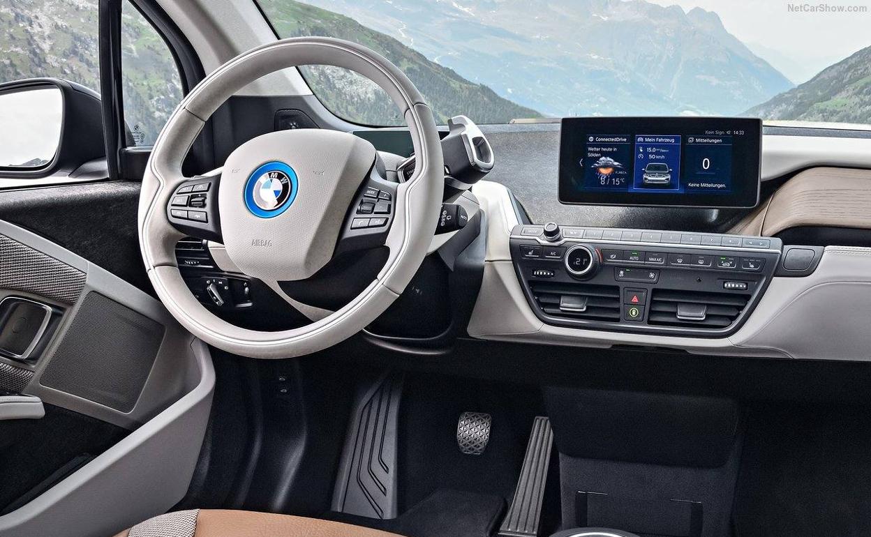 Un vehículo eléctrico de BMW con acabados veganos.