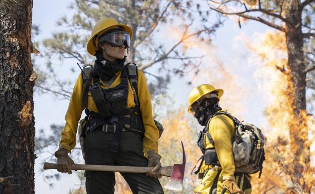 Angelina Jolie, bombera forestal en 'Aquellos que desean mi muerte'.