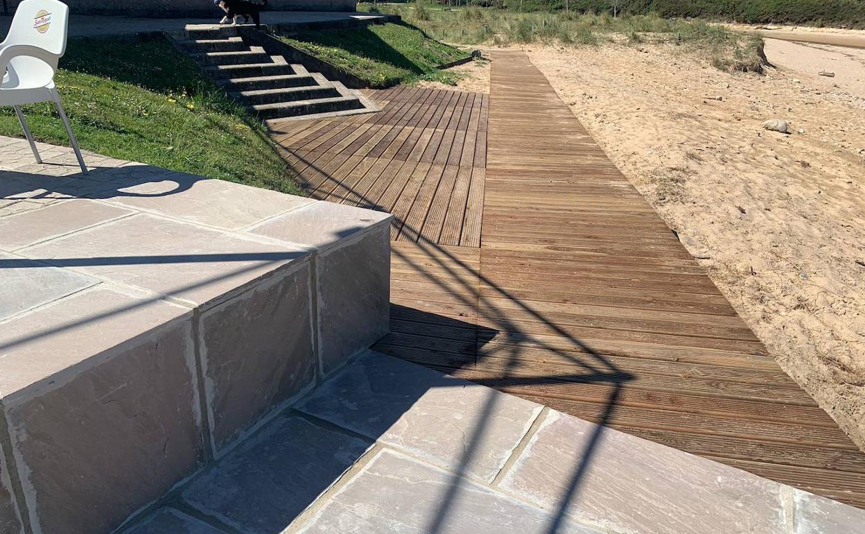 Imagen de la pasarela.