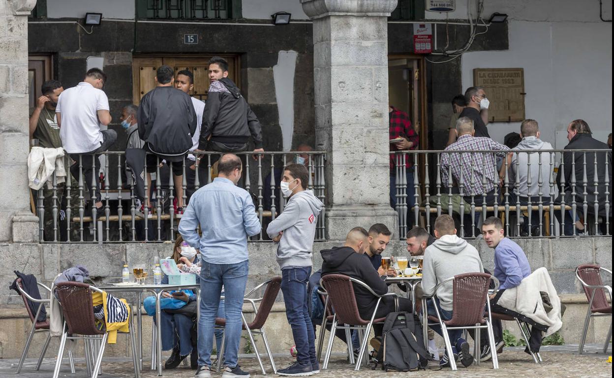 Castro Urdiales ha pasado una semana con limitaciones por estar encuadrada en el nivel alto de riesgo.