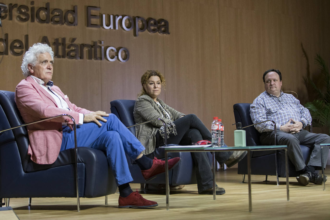 El salón de actos de la Universidad Europea del Atlántico acogió este foro organizado por El Diario Montañés y CaixaBank 