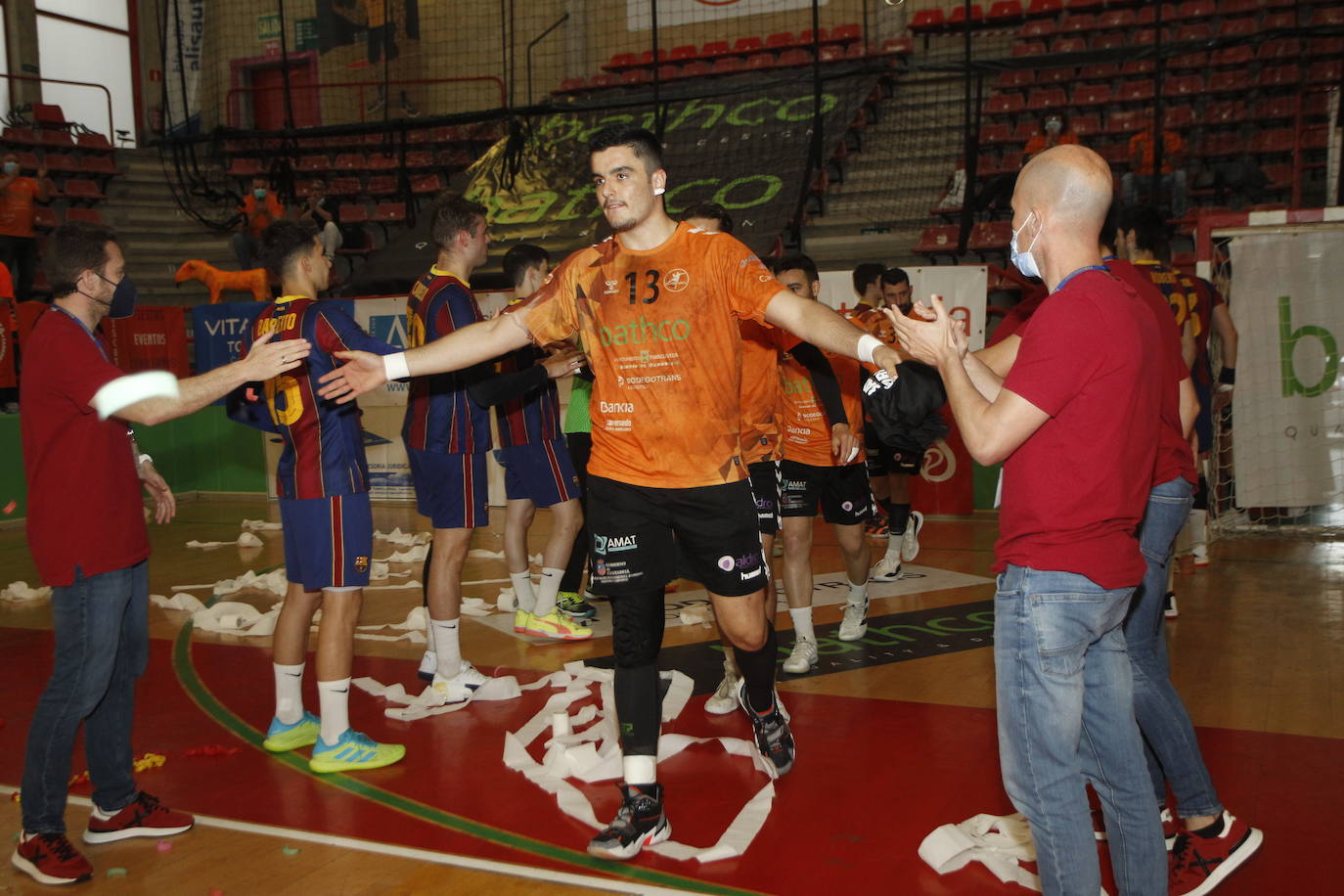 El Bathco Torrelavega pone el punto y final a una temporada histórica.