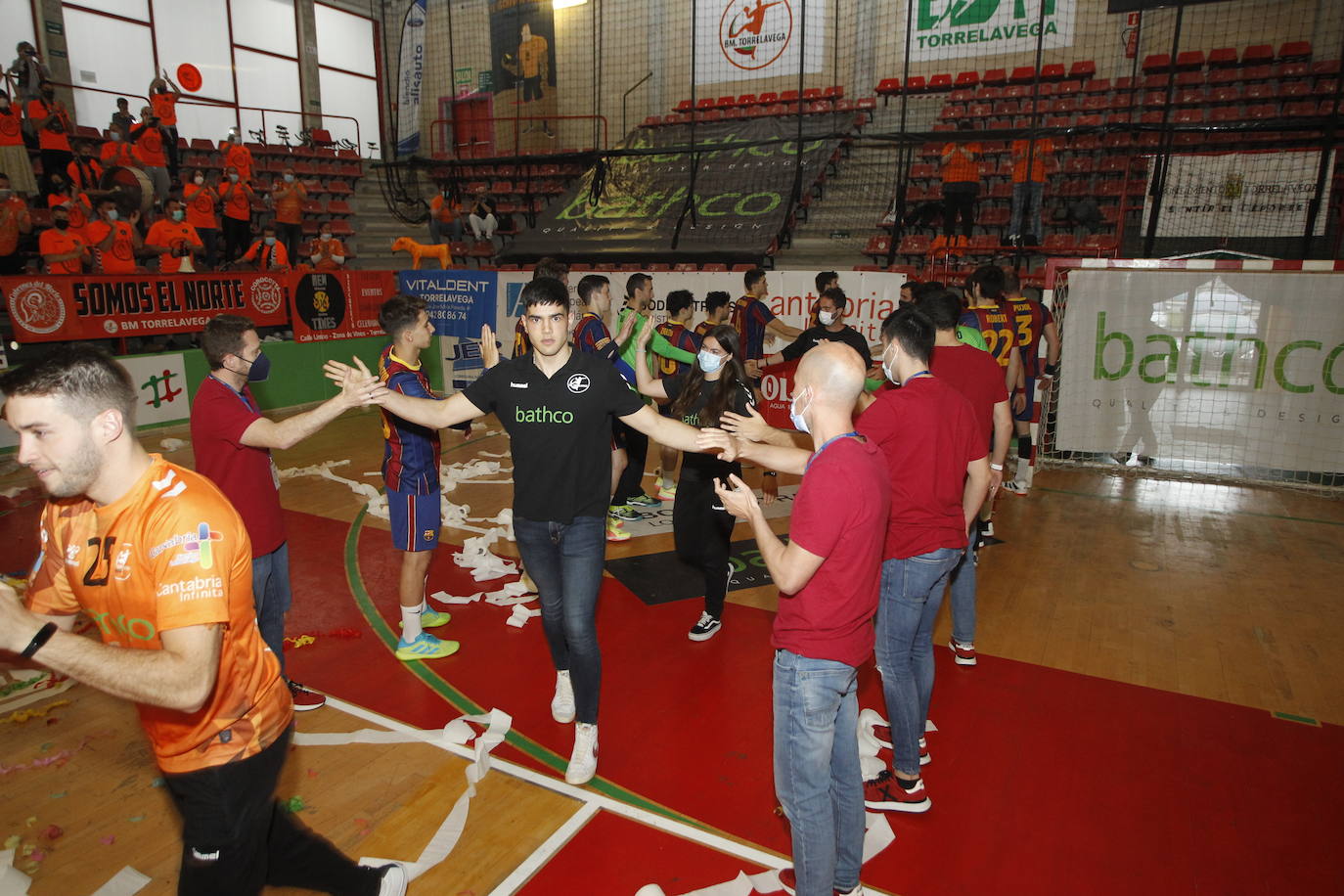 El Bathco Torrelavega pone el punto y final a una temporada histórica.