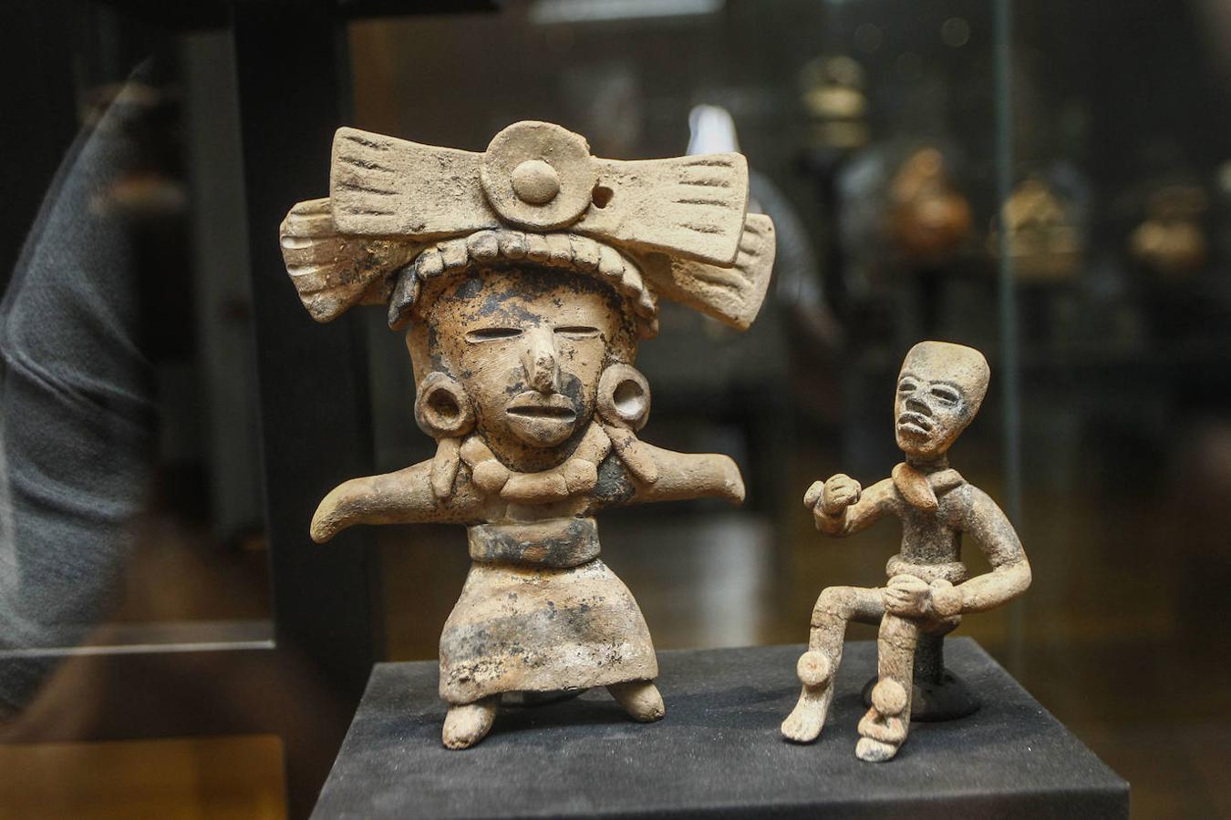 Secretos de mayas, incas, aztecas y conquistadores componen la muestra.