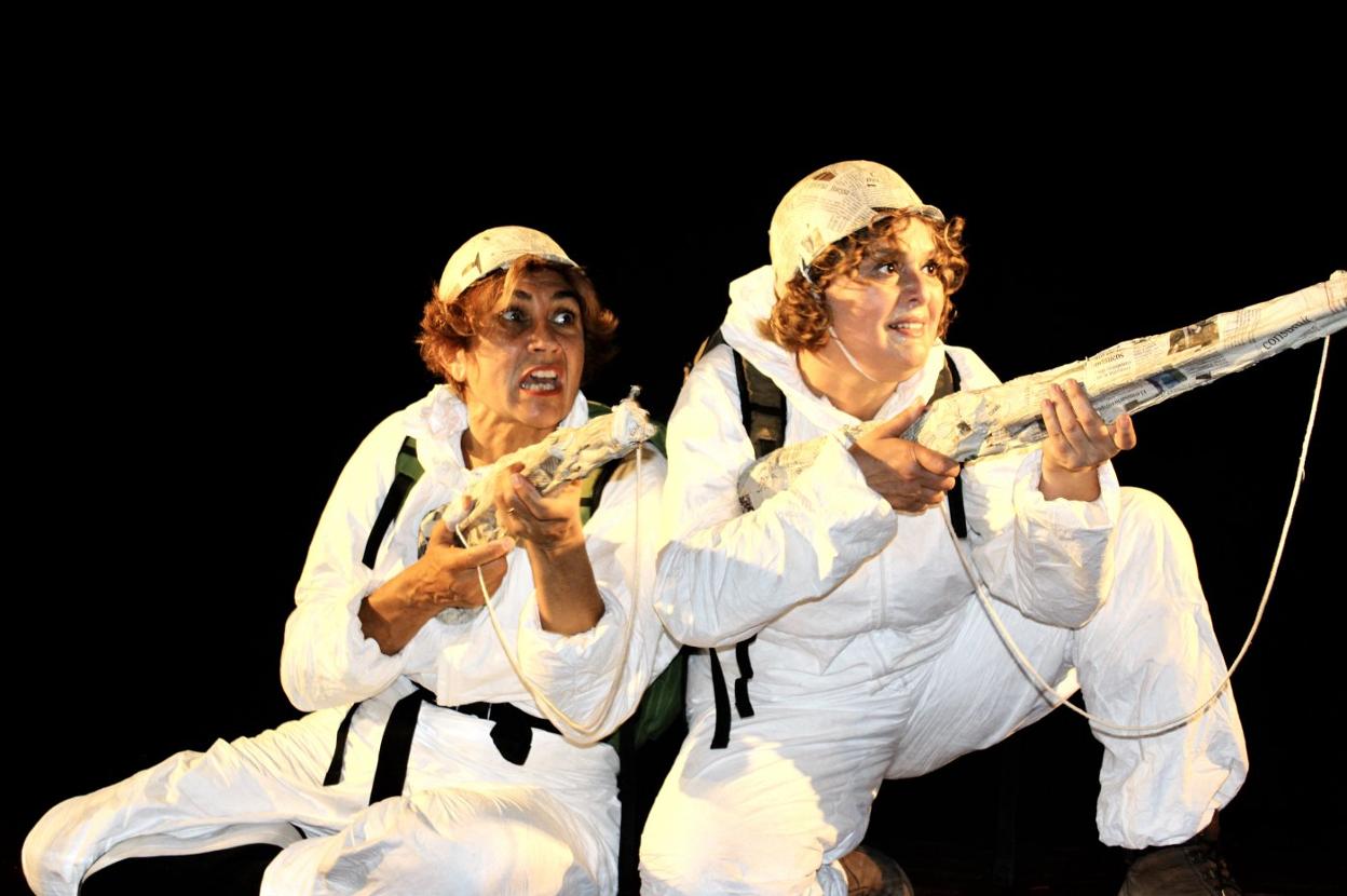 Imagen de los ensayos del nuevo montaje dirigido por Marta López Mazorra . 