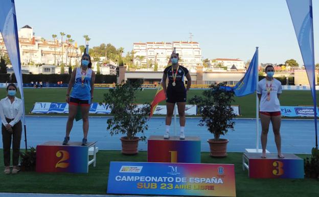 Irene Muriedas, a la derecha, logró el bronce