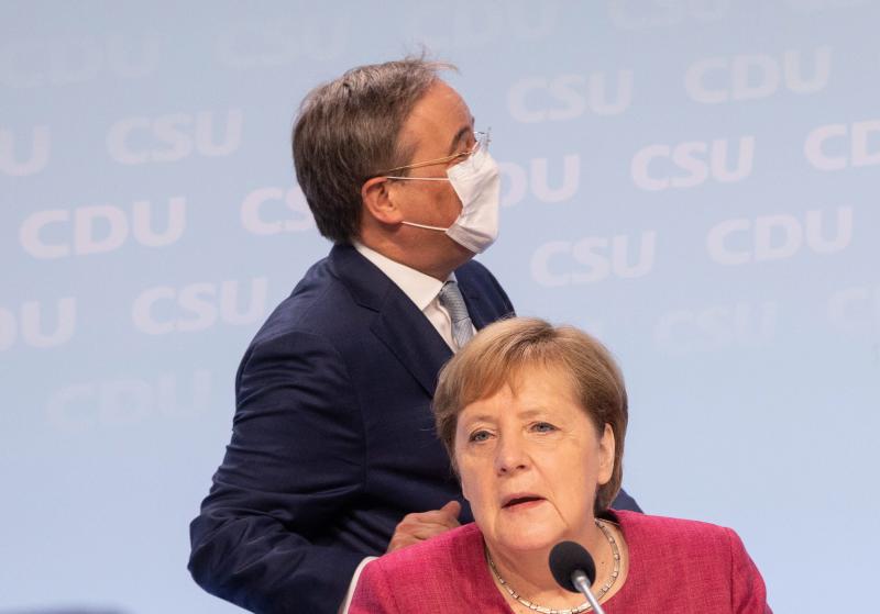 Angela Merkel y Armin Laschet, candidato de la CDU. 