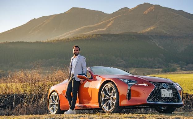 El coche de Lionel Beccat: «Lo que descubres viajando te enriquece»