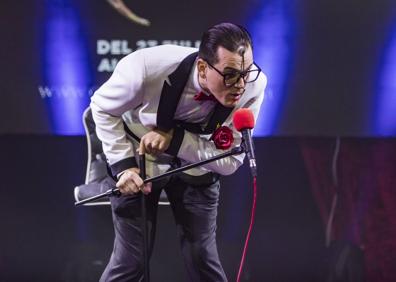 Imagen secundaria 1 - El circo de Raúl Alegría se une a las fiestas