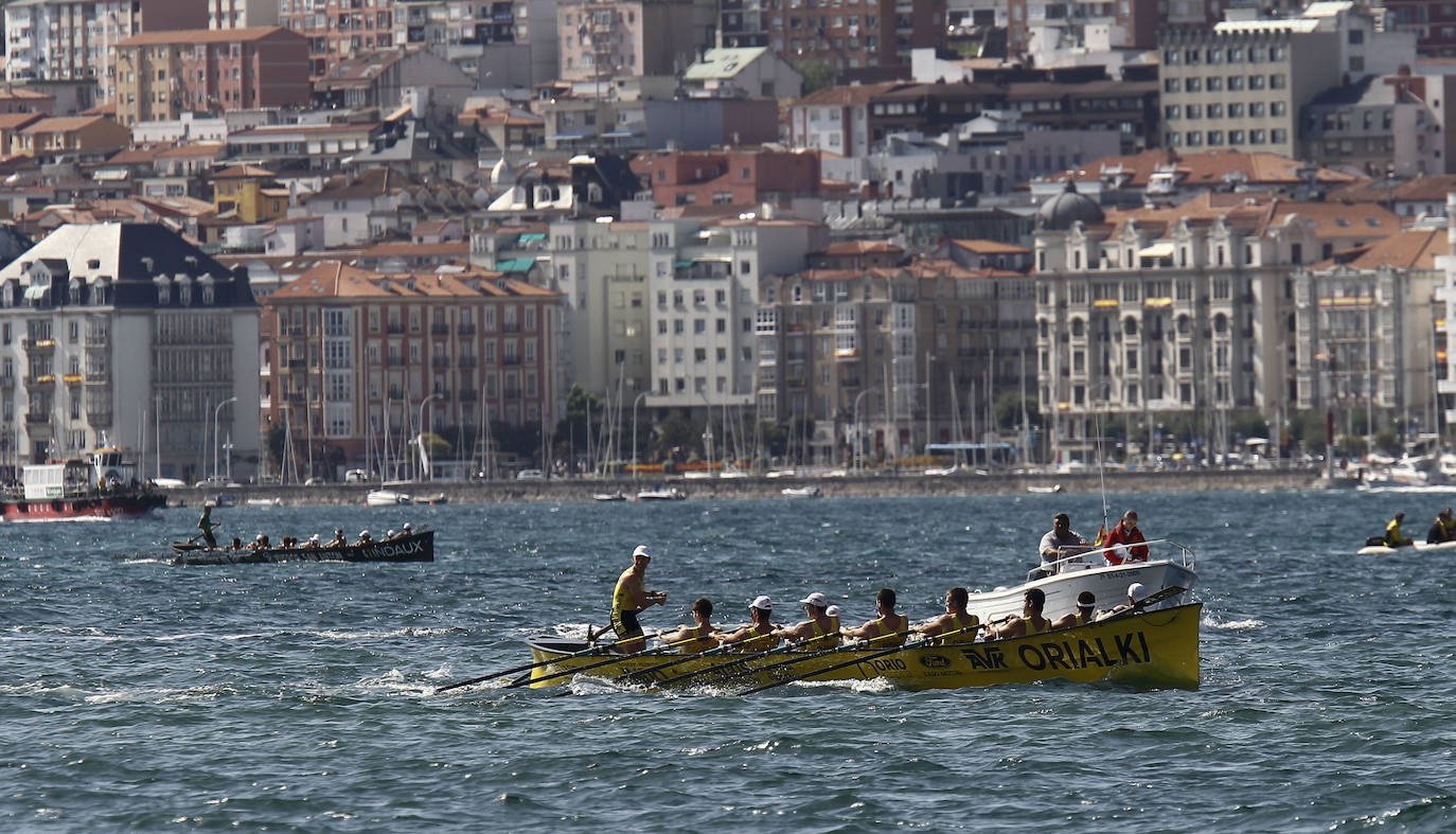 Los de Marina de Cudeyo ceden ante Kaiku, el ganador de la prueba, y Getaria, el líder de la Liga