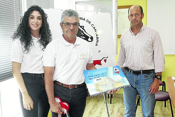 Por Las Garmillas tierno y Cervellán, Roberto Hoyo y su hija Lorena recogieron sendos premios, a los que se sumó el del mejor queso absoluto de Cantabria para Cervellán. «Es un reconocimiento importante para nuestra labor como queseros artesanales. Nos hace una ilusión muy grande y se lo dedico al equipo, al tiempo que agradezco a AFCA esta iniciativa».