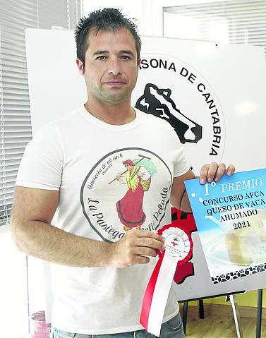 Tercera generación de un negocio familiar centenario, César valora este premio como «un reconocimiento al trabajo. Siempre gusta que te valoren e, indudablemente, los premios son una forma de ayudar a nuestros productos, algo que tanto cuesta ahora con un mercado tan globalizado». Finalmente, adelantó que ya está trabajando en nuevos quesos, uno de ellos tipo provolone. 