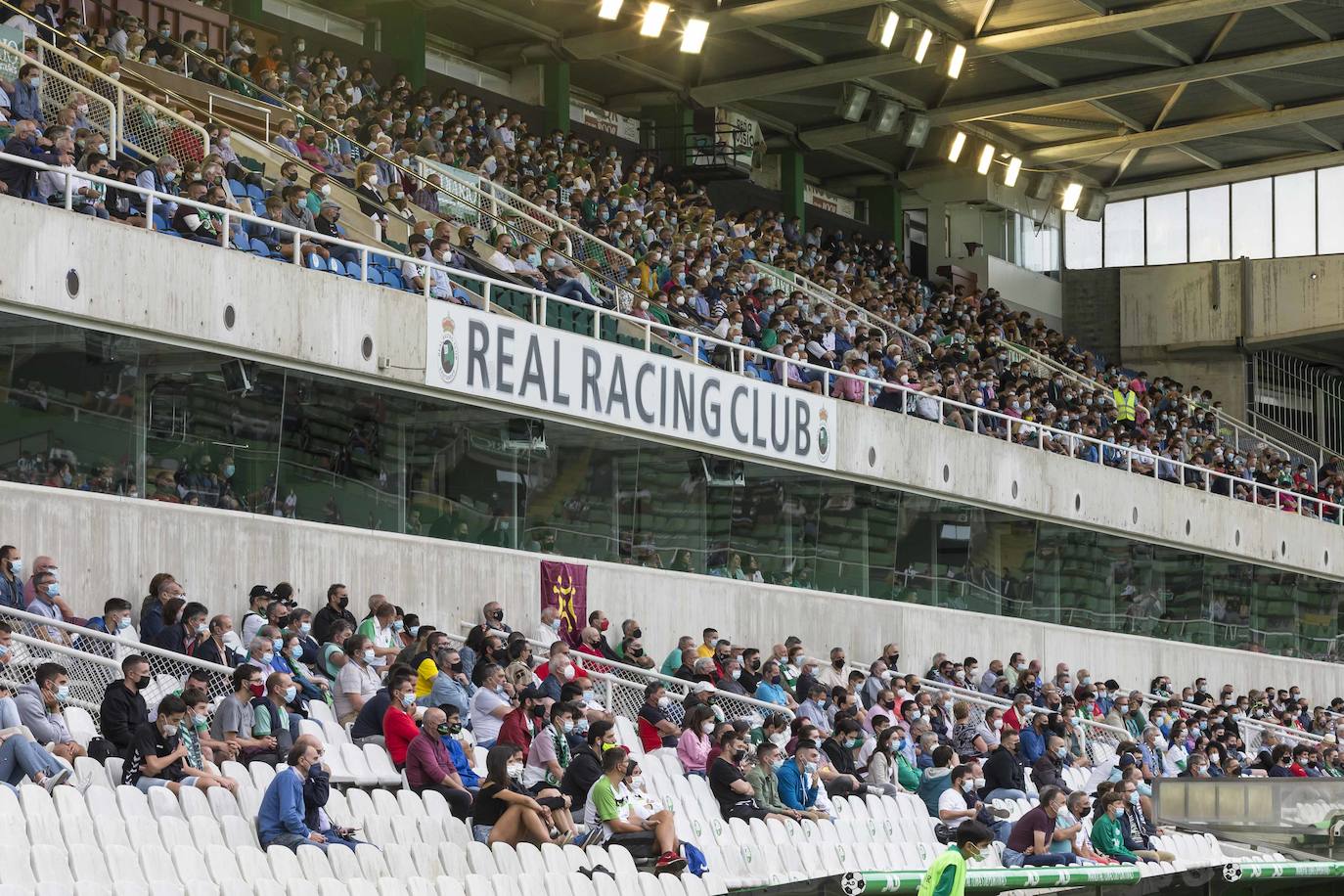 El Racing domina al Burgos pero empata a cero un amistoso en el que perdona incluso desde el penalti, donde falló Cedric