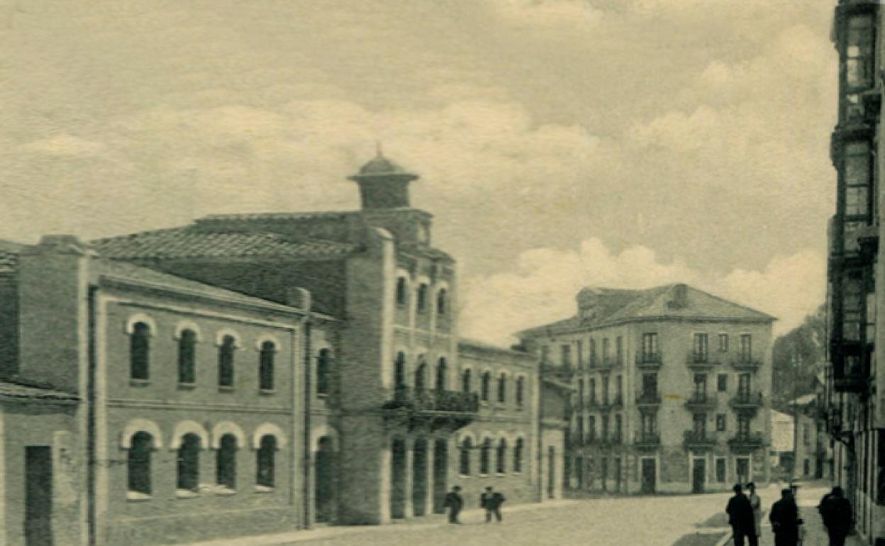 Ayuntamiento de Astillero, década de 1920. Colección JM Rivas.