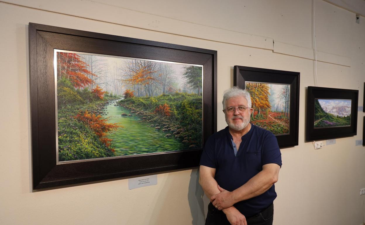 El pintor Joan Coloma expone su obra paisajista en Potes