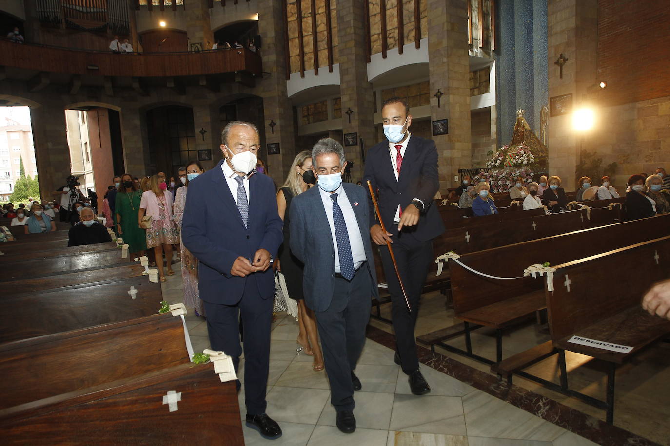 Fotos: La misa solemne, en imágenes