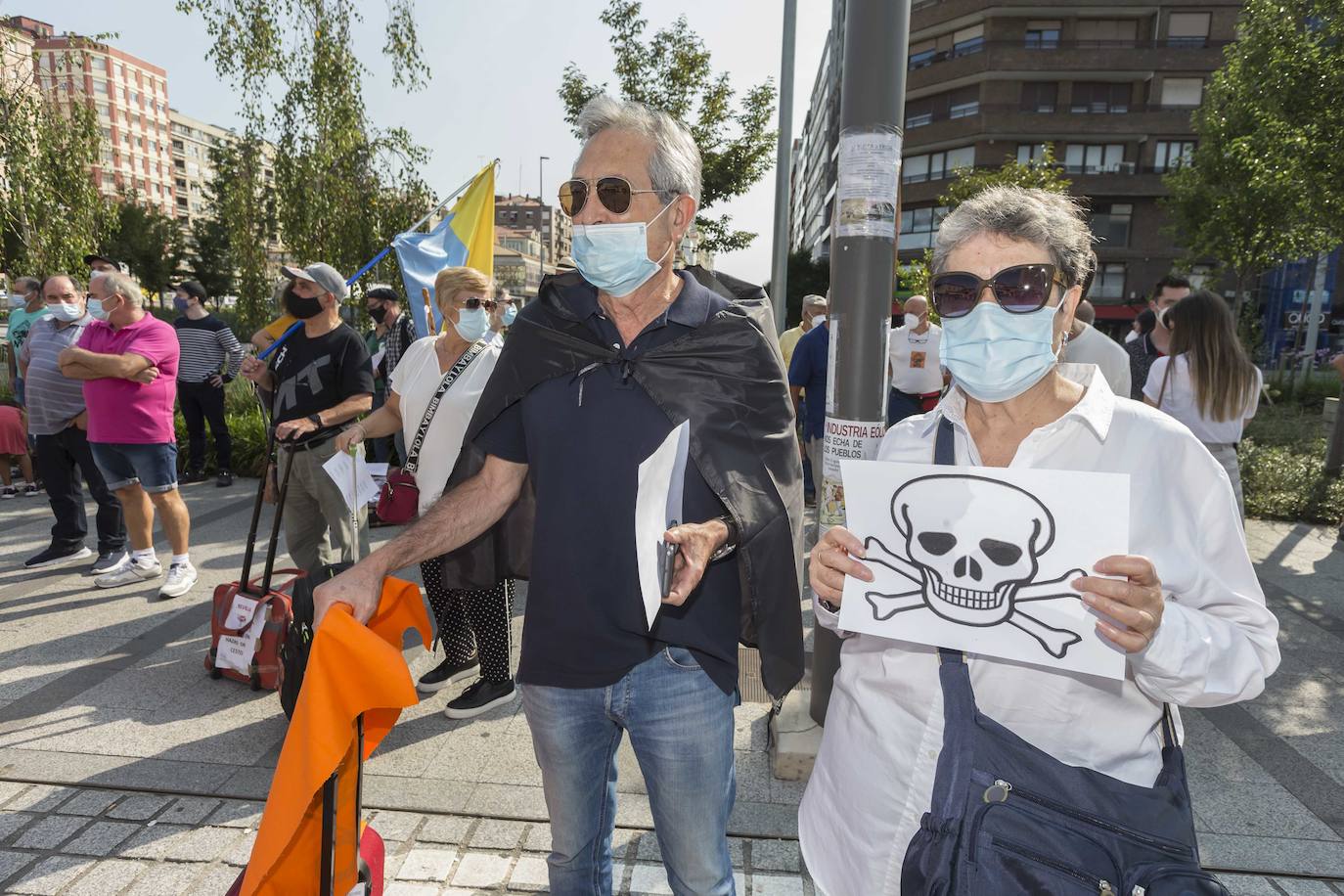 Fotos: Las protestas contra los eólicos llegan a Santander