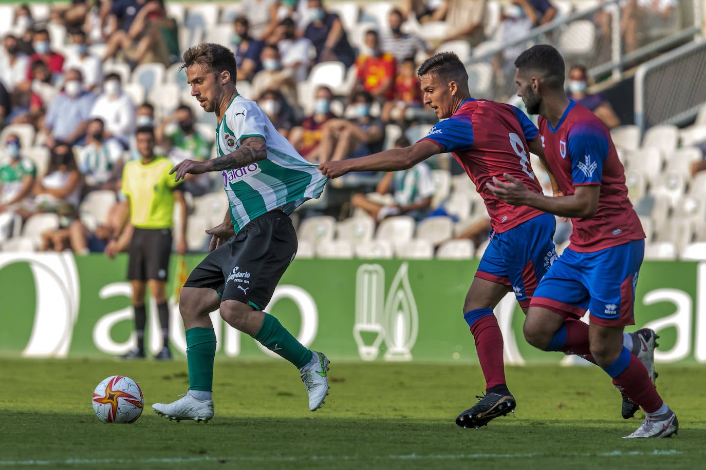 Fotos: Racing empata con el Numancia