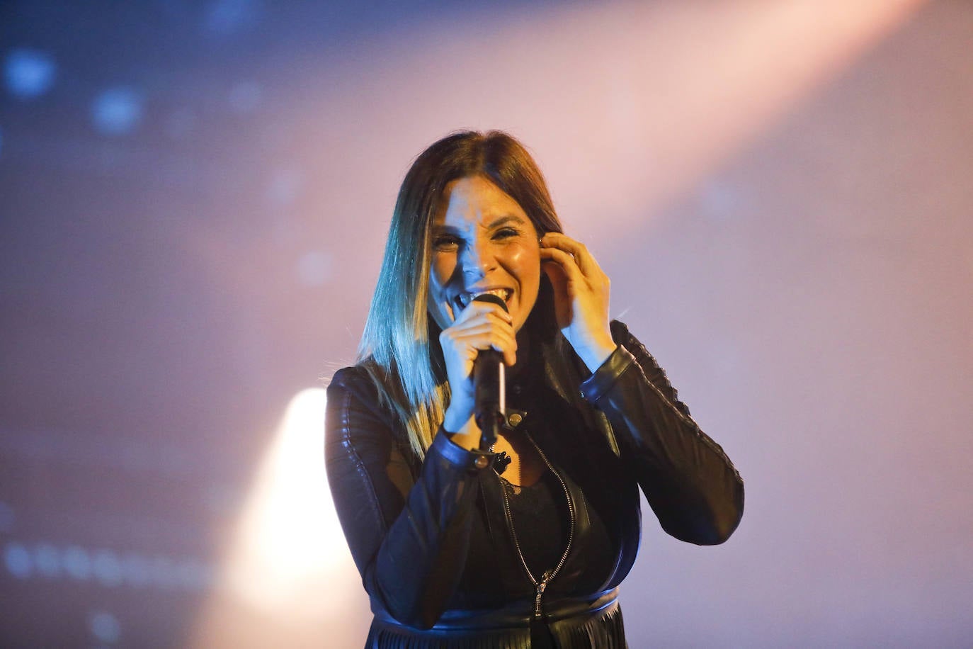 Fotos: Las imágenes del concierto de La Oreja de Van Gogh en Torrelavega