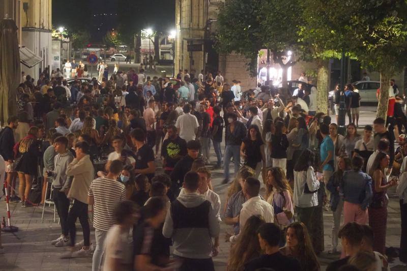 Fotos: Imágenes del centro de Santander este sábado noche