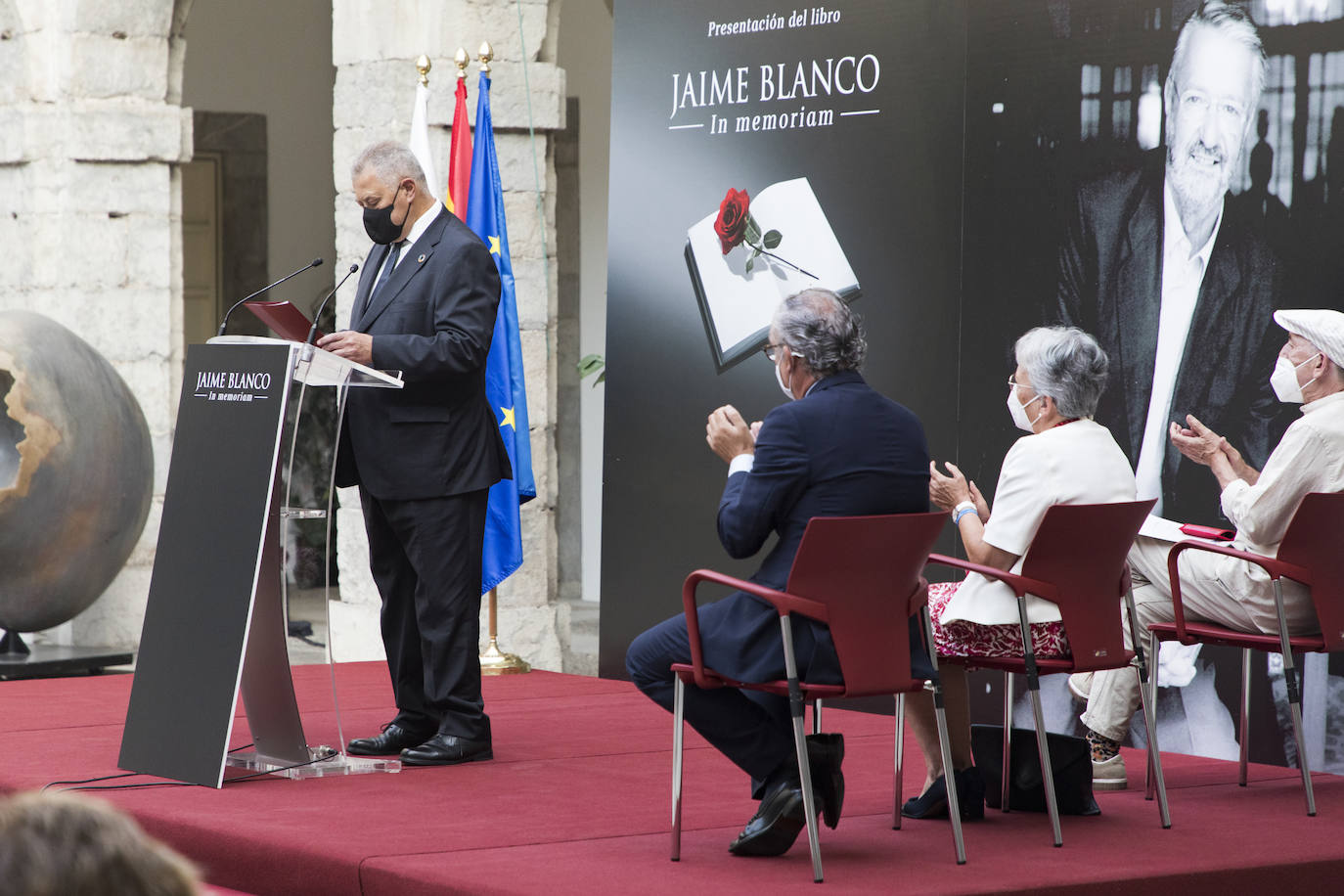 Fotos: Presentación del libro en homenaje a Jaime Blanco