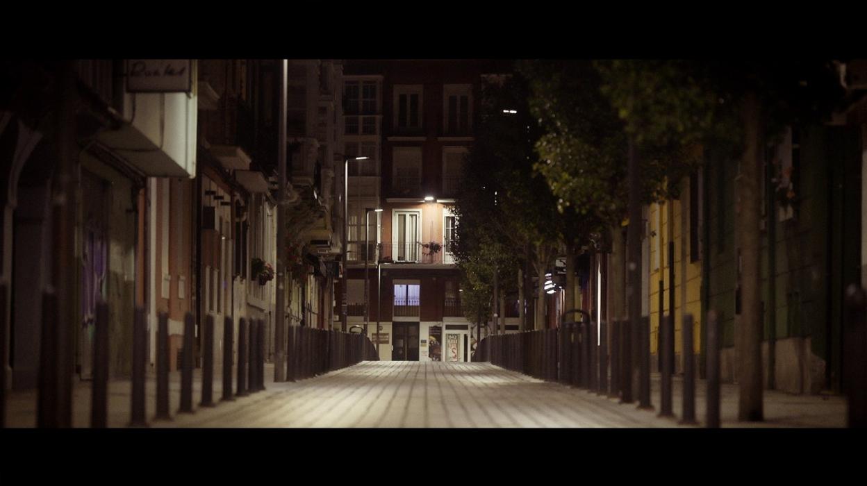 El corto muestra los espacios en los que pudo suceder la historia. 