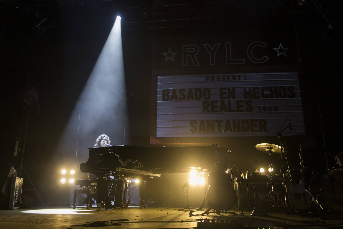 Fotos: La música de Rulo y la Contrabanda inunda la plaza