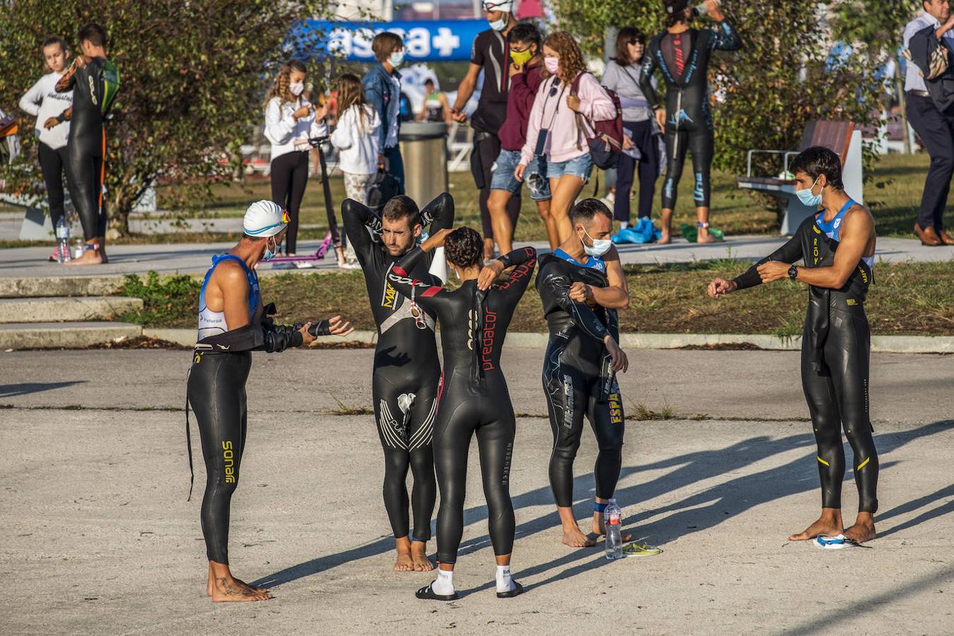 Fotos: 400 triatletas toman Santander
